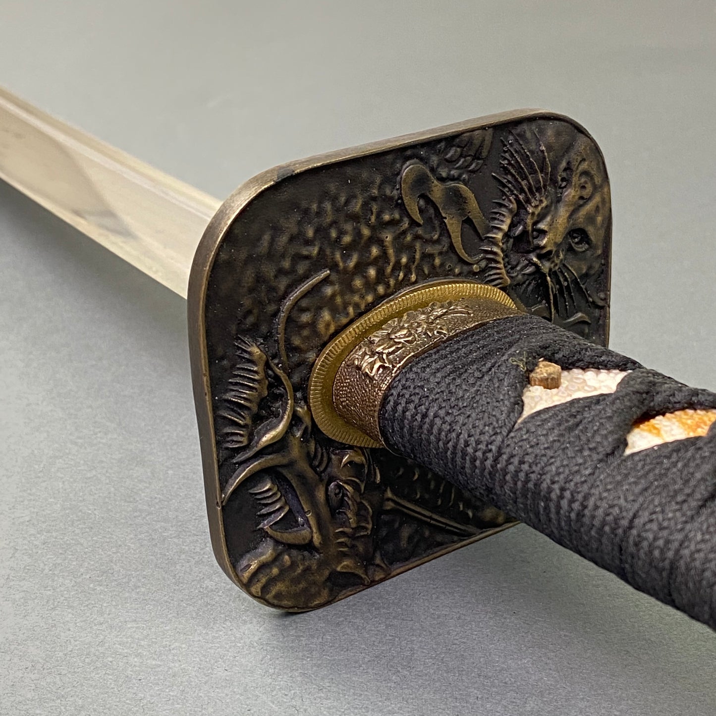 Musashi 40" Dragon & Tiger "Ryuko-Sen" Katana