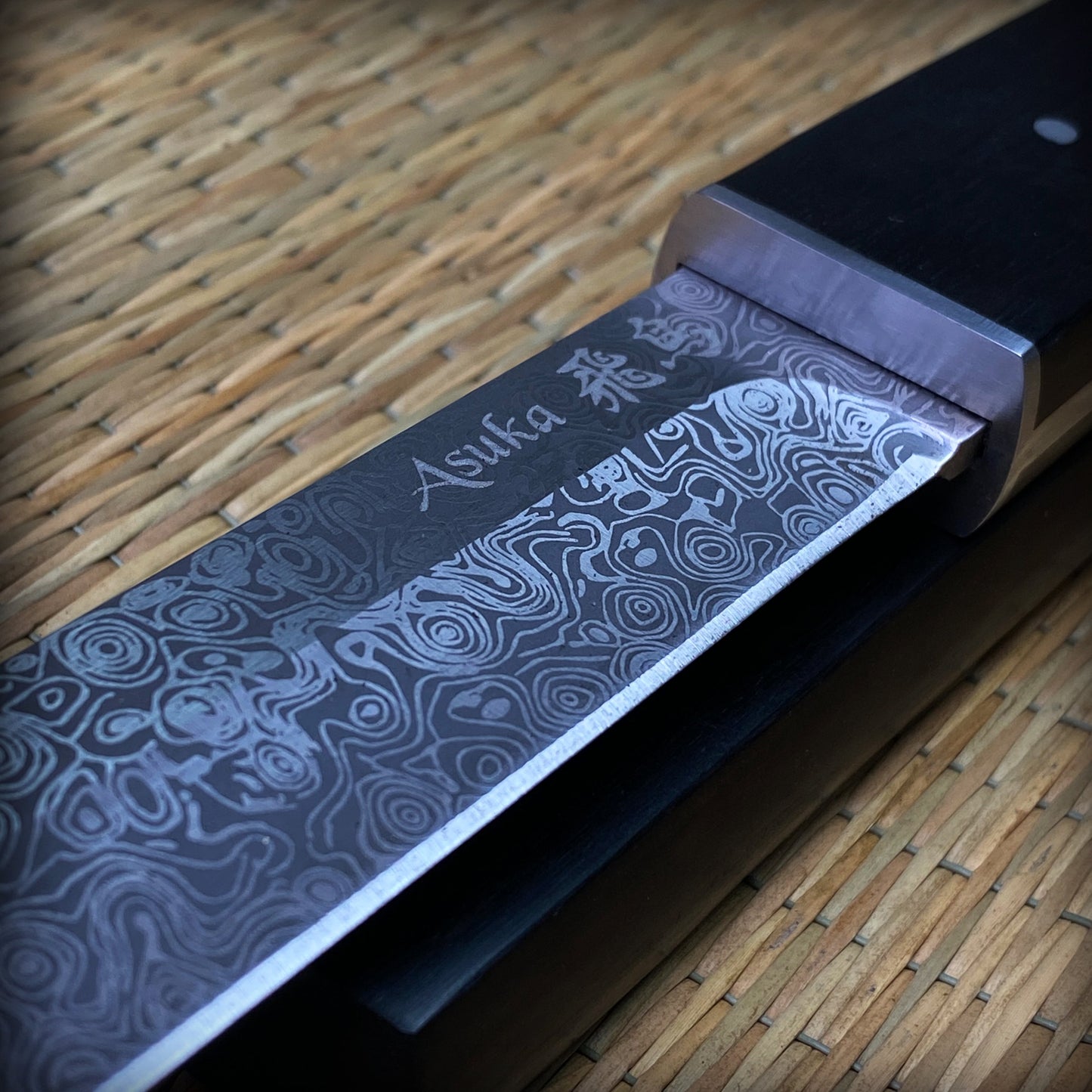Buy Asuka Suterusu Damascus Modern Tanto Knife Online - Musashi Swords