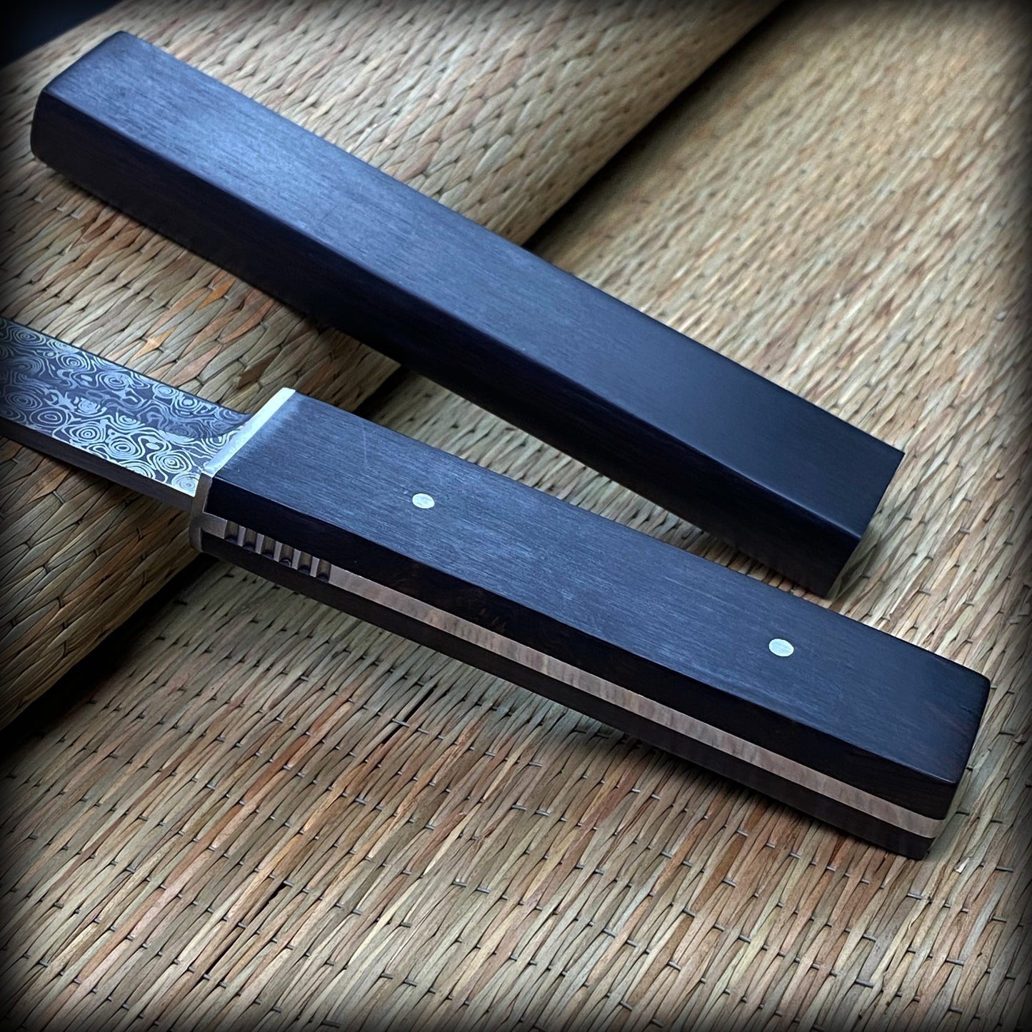 Buy Asuka Suterusu Damascus Modern Tanto Knife Online - Musashi Swords